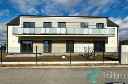 Prodej bytu 4+kk 99 m², Vráto