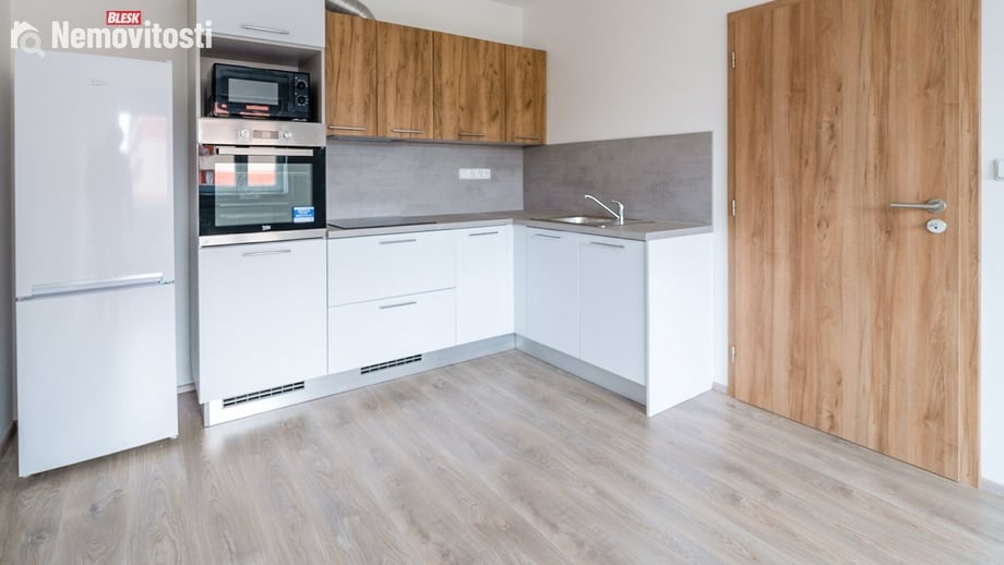 Prodej bytu 2+kk 41 m², Jince