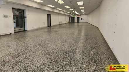 Pronájem obchodního prostoru 180 m², Boskovice