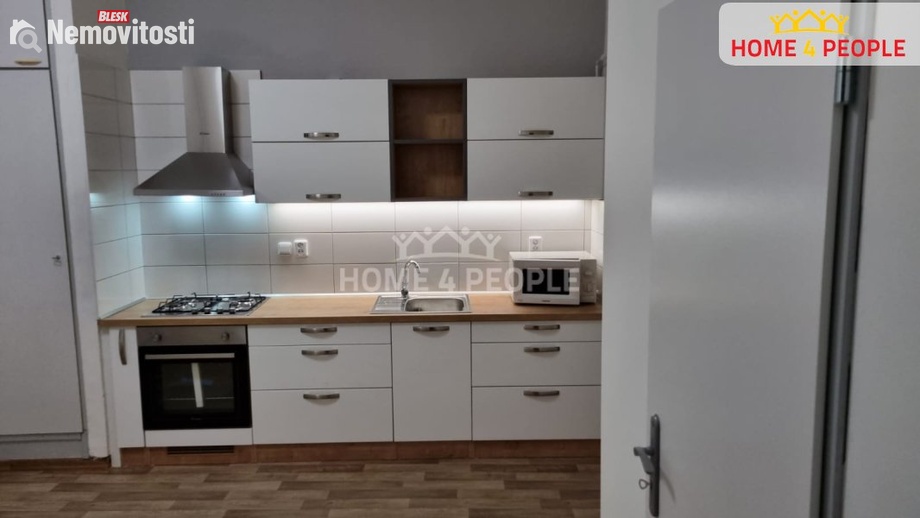 Pronájem bytu 2+1 67 m², Opava (nečleněná část města)