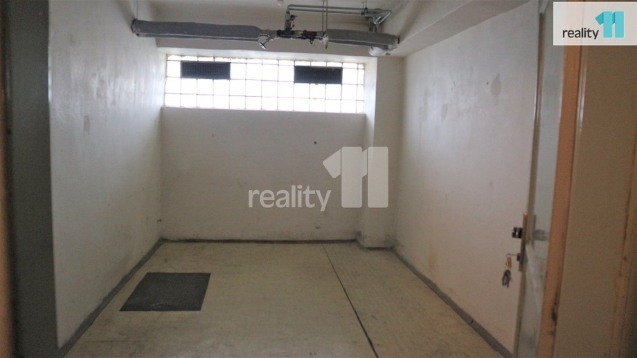 Pronájem skladu 14 m², Ostrava - Poruba