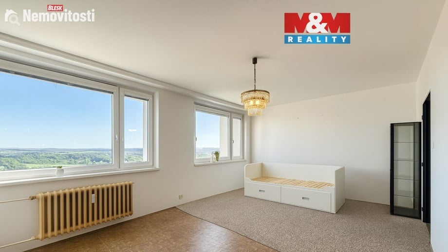 Pronájem bytu 1+kk 32 m², Praha 14
