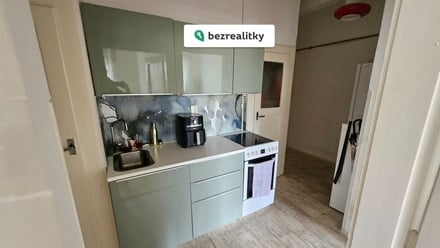 Prodej bytu 2+1 49 m², Praha 3