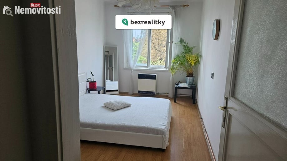 Prodej bytu 2+1 49 m², Praha 3