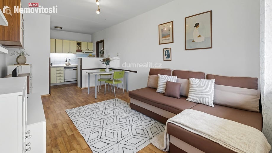 Prodej bytu 3+kk 70 m², Praha 14