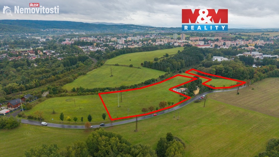 Prodej pole 15 369 m², Karlovy Vary