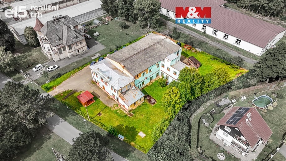 Prodej výrobního prostoru 1 100 m², Černošín