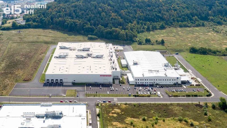 Pronájem výrobního prostoru 8 170 m², Kadaň