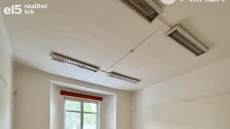 Pronájem kanceláře 120 m², Brno - Černá Pole