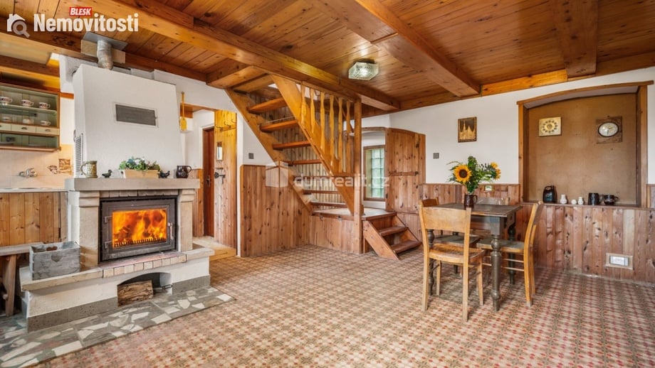 Prodej chaty 100 m², Třebušín