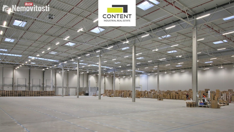 Pronájem skladu 9 200 m², Vystrkov