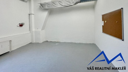 Pronájem skladu 370 m², Ostrava - Hošťálkovice