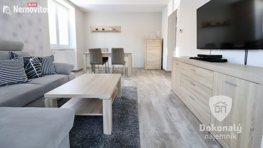 Pronájem bytu 3+1 85 m², Kosmonosy
