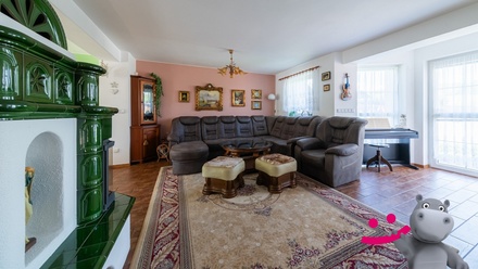 Prodej rodinného domu 217 m², Provodov