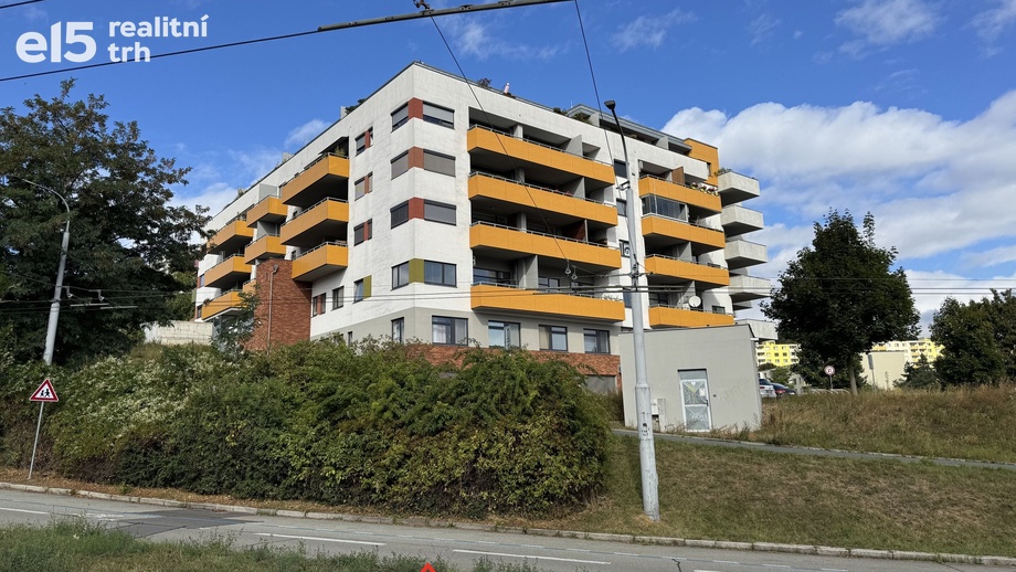 Pronájem bytu 1+kk 38 m², Brno - Nový Lískovec