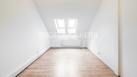 Pronájem kanceláře 116 m², Praha - Smíchov