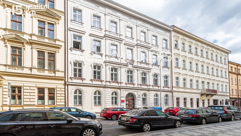 Pronájem kanceláře 116 m², Praha - Smíchov