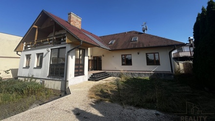 Prodej komerční nemovitosti 160 m², Podhradní Lhota