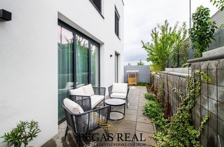 Pronájem bytu 2+kk 65 m², Brno - Bystrc