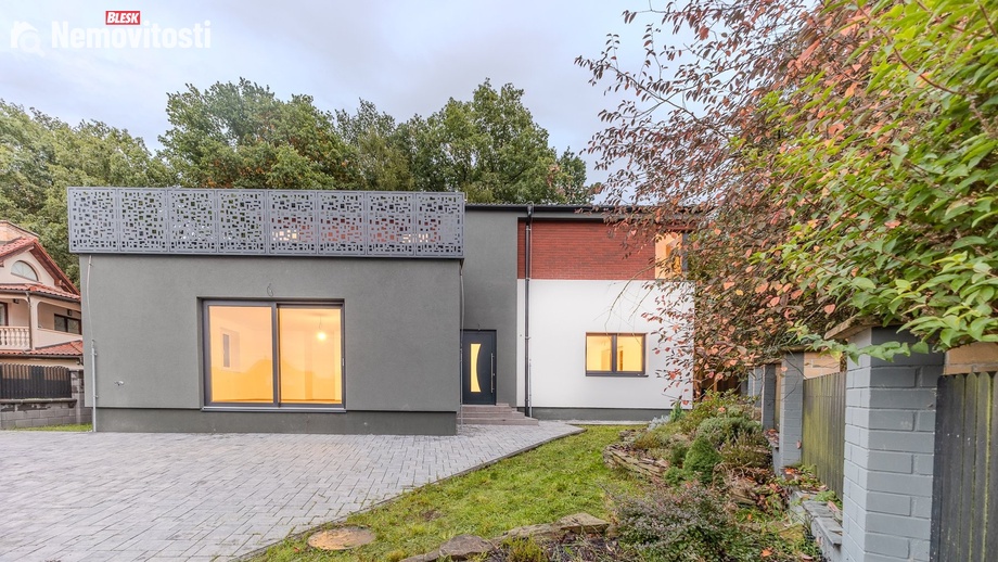 Prodej rodinného domu 249 m², Plzeň