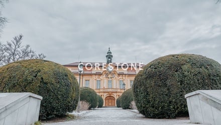 Pronájem garážového stání 14 m², Praha - Libeň