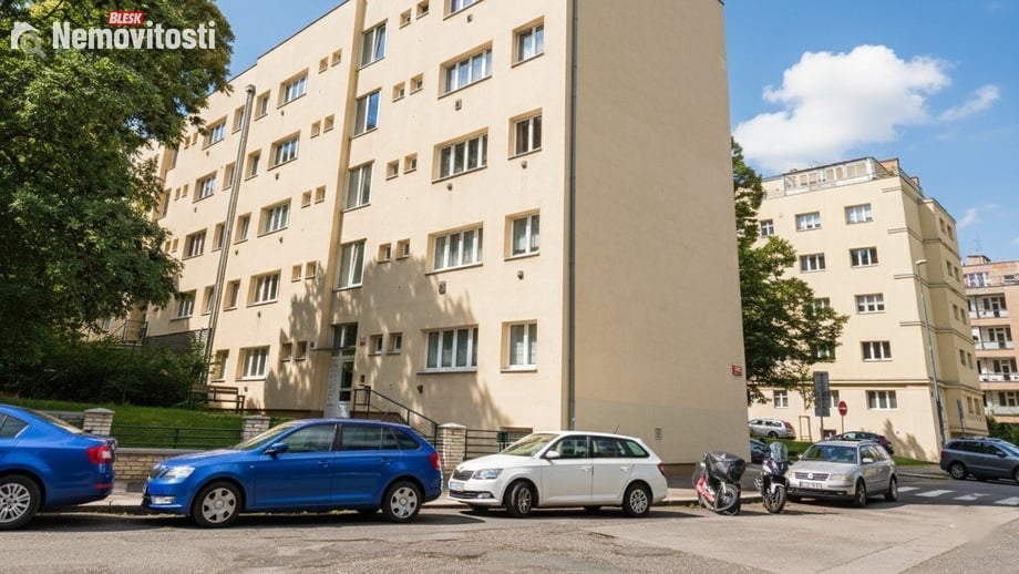 Pronájem bytu 2+kk 41 m², Praha 6