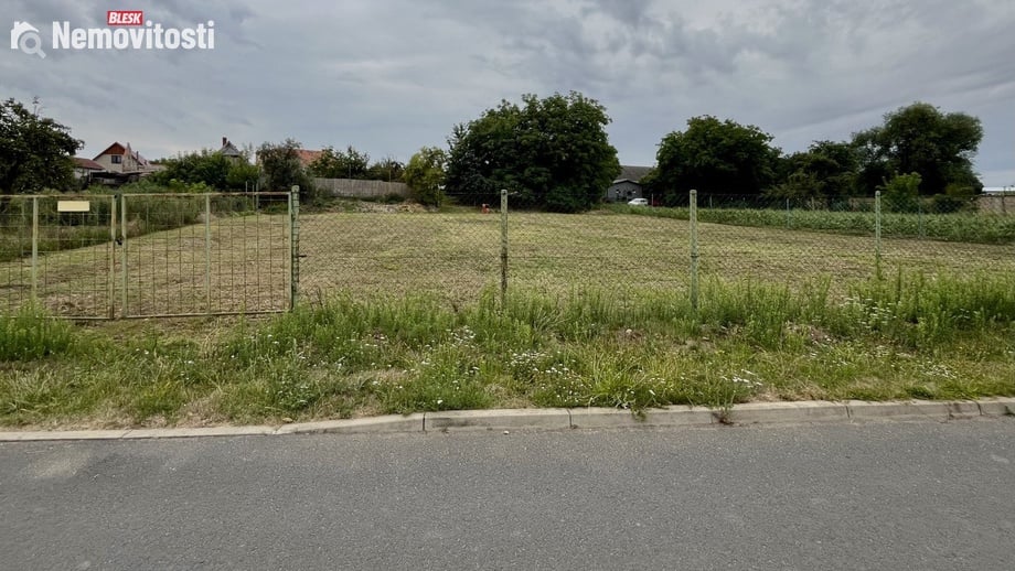 Prodej stavebního pozemku 964 m², Staňkovice