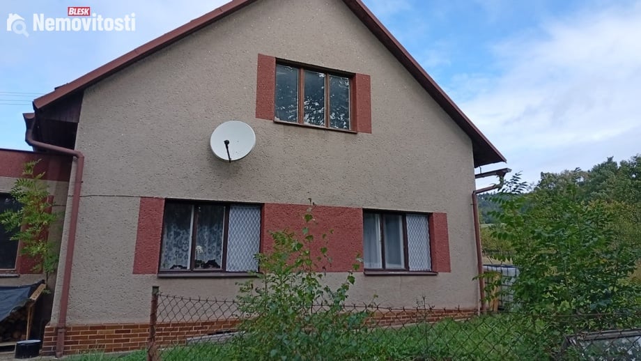 Prodej rodinného domu 190 m², Maleč - Předboř