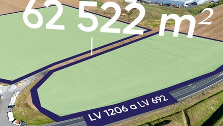 Prodej komerčního pozemku 62 522 m², Staňkov