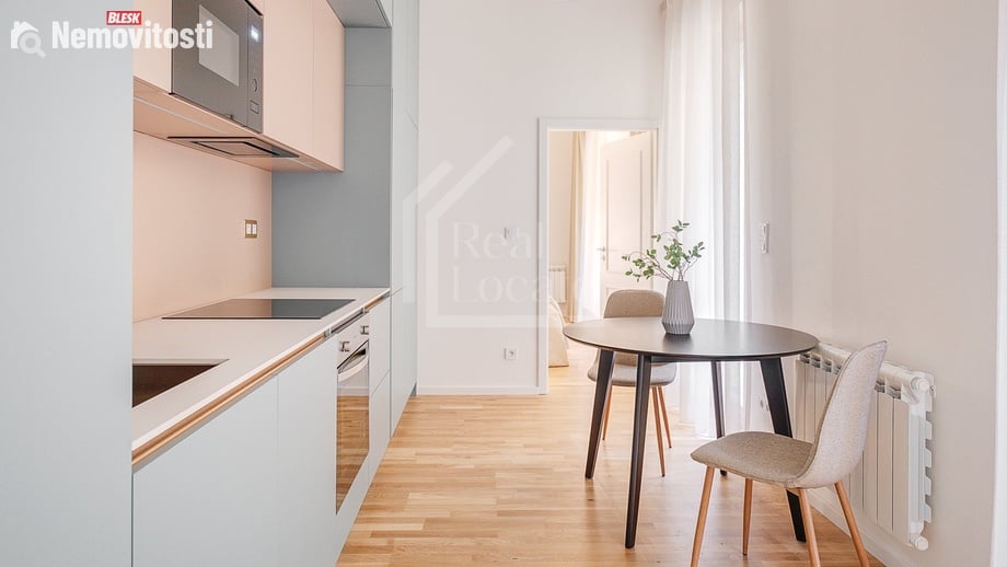 Pronájem bytu 2+kk 36 m², Praha - Nové Město
