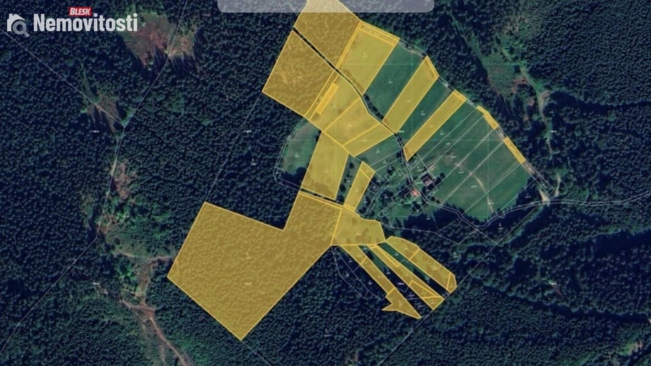 Prodej podílu 3/16 lesa 11 205 m², Horní Lomná