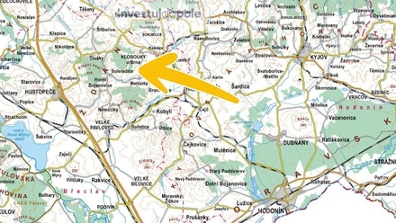 Prodej pole 2 027 m², Klobouky u Brna