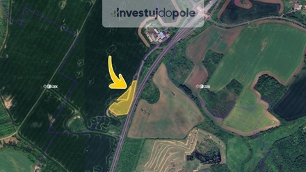 Prodej specifického pozemku 9 374 m², Hostomice