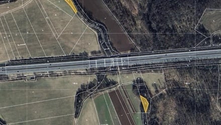 Prodej lesa 96 975 m², Oseček