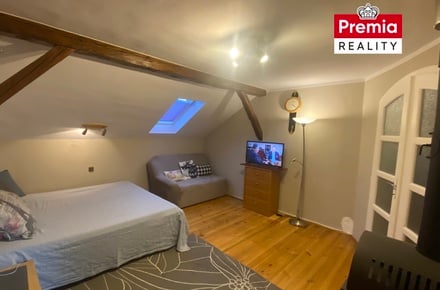 Pronájem bytu 2+1 80 m², Znojmo