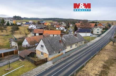 Prodej rodinného domu 120 m², Loza