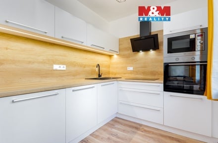 Prodej bytu 3+kk 64 m², Ostrava - Poruba