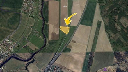 Prodej pole 14 014 m², Benátky nad Jizerou