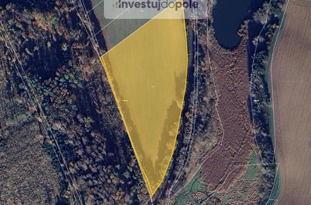 Prodej pole 22 493 m², Střítež