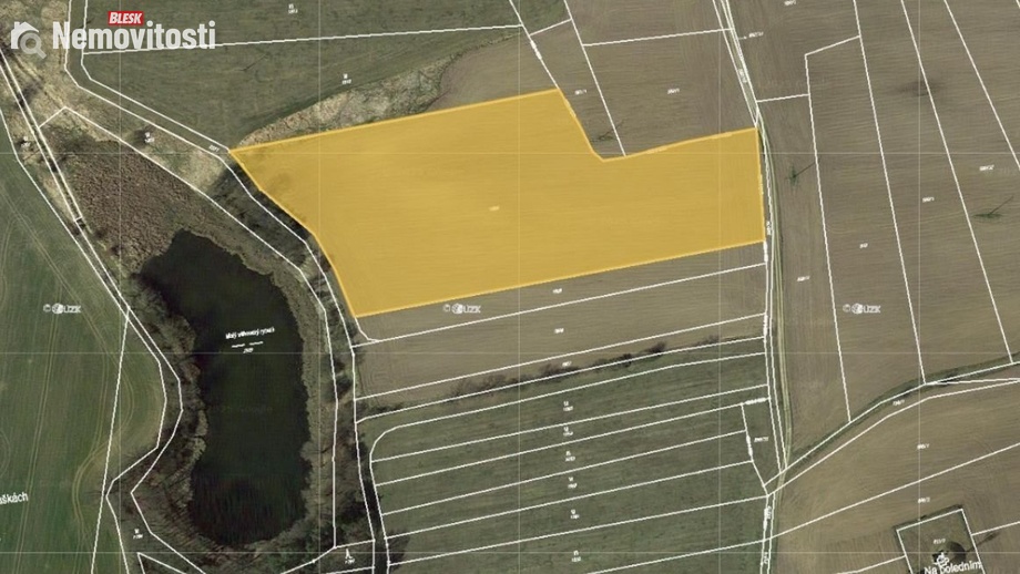 Prodej pole 18 093 m², Štěkeň