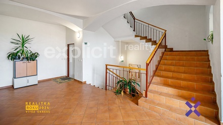 Prodej bytu 1+1 46 m², Hradec Králové - Kukleny