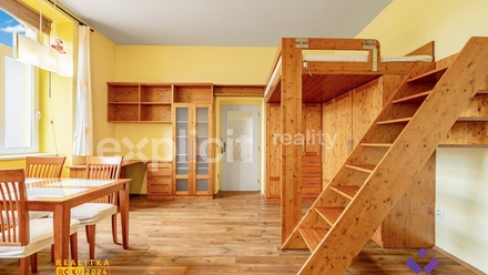 Prodej bytu 1+1 46 m², Hradec Králové - Kukleny