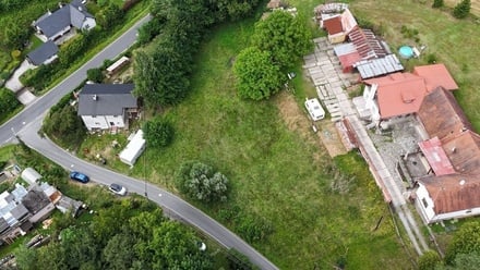 Prodej stavebního pozemku 2 433 m², Jestřebí
