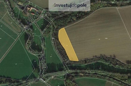 Prodej podílu 1/3 pole 1 270 m², Lomy