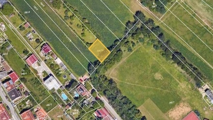 Prodej podílu 1/12 pole 3 545 m², Plzeň