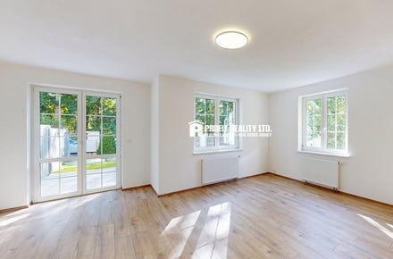 Prodej rodinného domu 406 m², Praha - Lipence