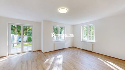 Prodej bytu s 6 a více pokoji 213 m², Praha - Lipence