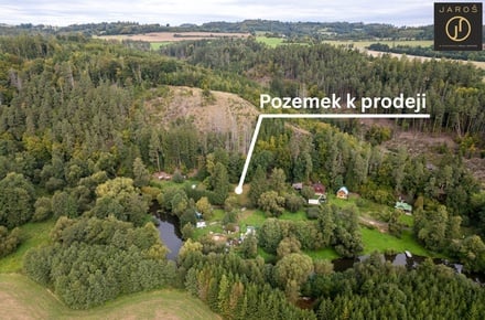 Prodej zahrady 1 248 m², Libež