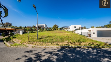 Prodej stavebního pozemku 1 000 m², Kladno