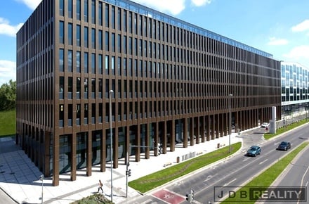 Pronájem kanceláře 120 m², Praha - Karlín